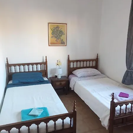 Apartment Authentic Spanish Near The *