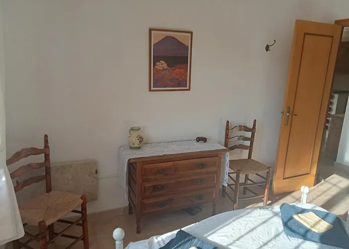 Daire Authentic Spanish Near The *